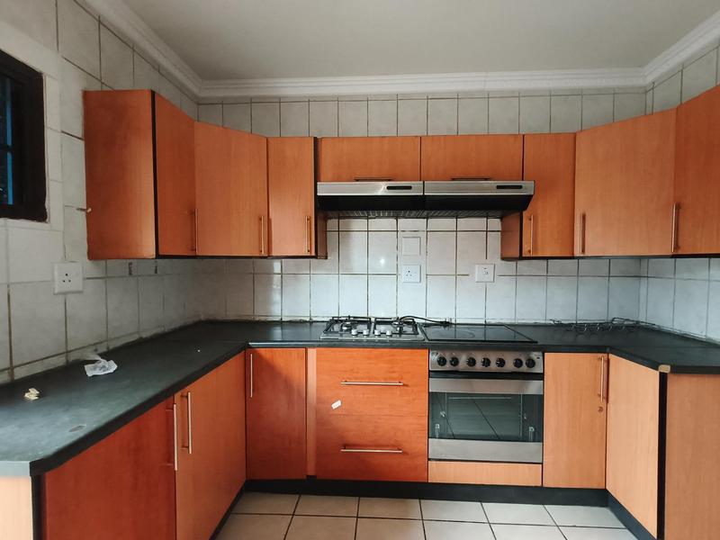 6 Bedroom Property for Sale in Mthata Eastern Cape